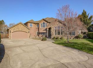 624 Lynn Ln, Central Pt, OR