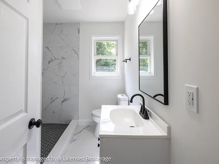 409 Eastover Ave — Photo 24