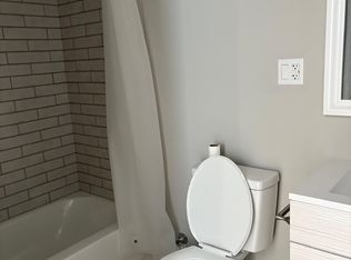 2900 N 5th St #2, Philadelphia, PA 19133