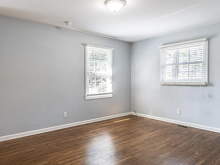 1573 W Pennsylvania Ave — Photo 14