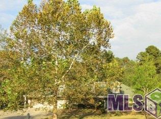 34900 Fawn Dr, Denham Springs, LA 70706