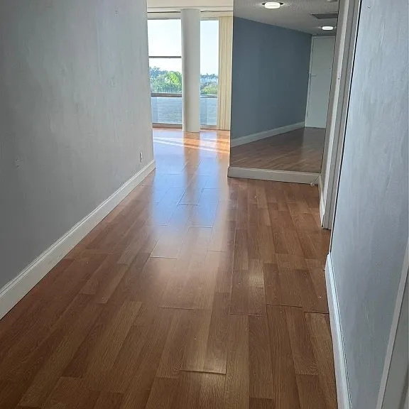 900 Bay Dr #513 — Photo 2