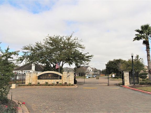2nd image of 3019 Willow Fork Dr