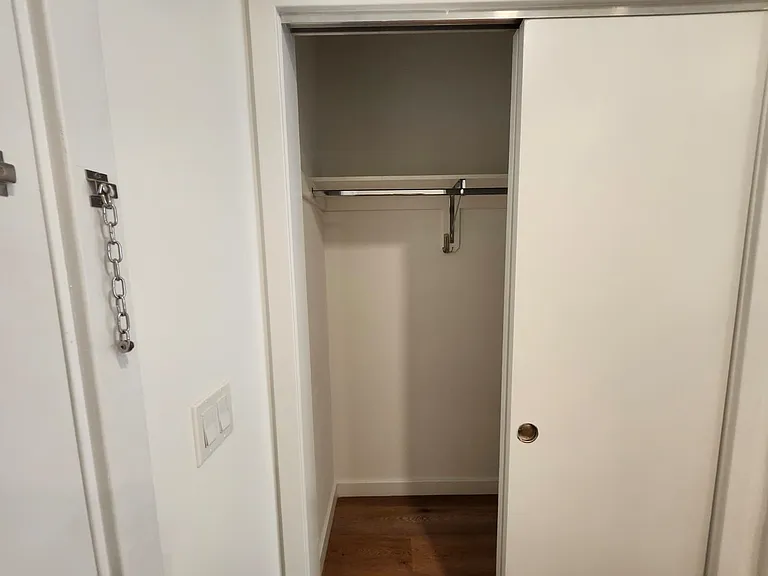 27 Freeway Dr E #45E — Photo 13