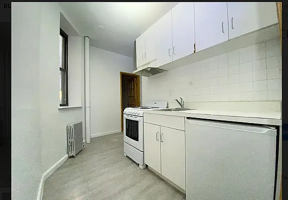 Rented by Bond New York | media 2