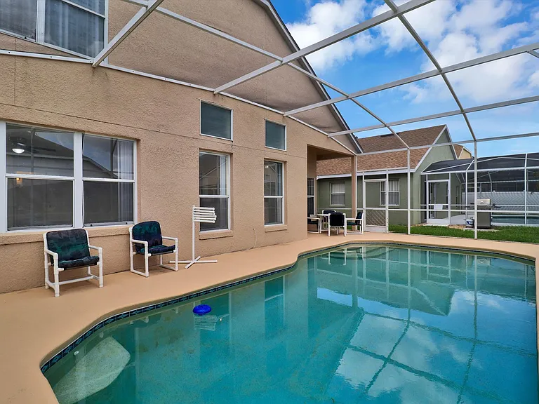 439 Riggs Cir — Photo 32