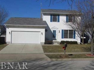 2709 Essington St, Bloomington, IL 61705