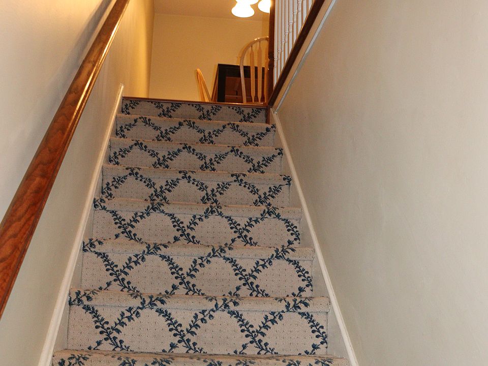 Stairs to unit