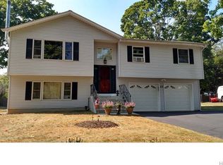 17 Terrace Ave, Suffern, NY 10901