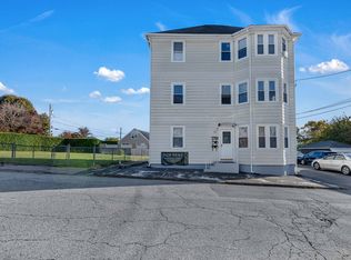 78 Old Oak Ave #2, Cranston, RI 02920