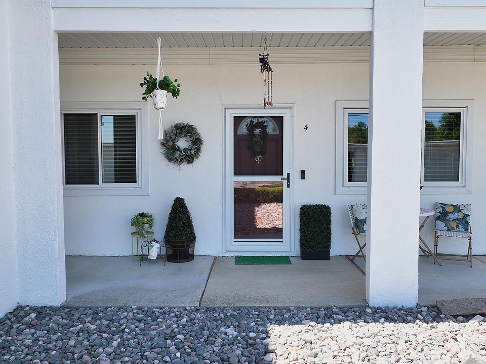 1st image of 205 Kennely Rd