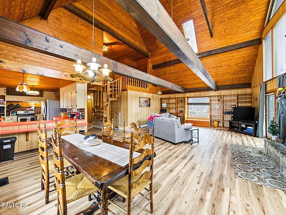 6th image of this home