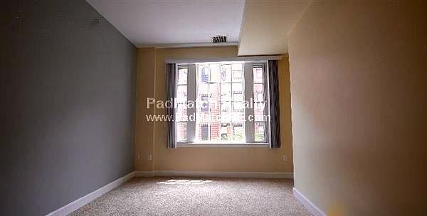 2nd image of 56 Saint Botolph St APT 302