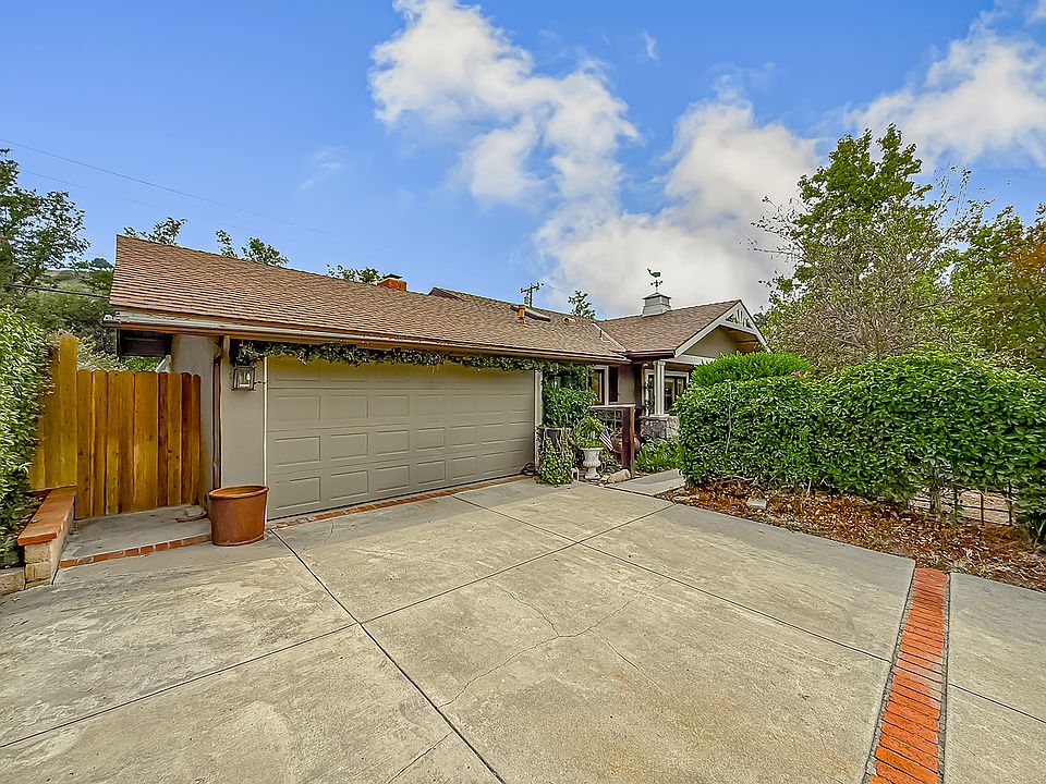 1st image of 1888 El Monte Dr