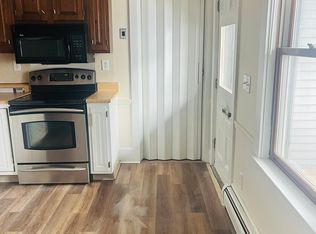 9 Mount Vernon St #101, Biddeford, ME 04005