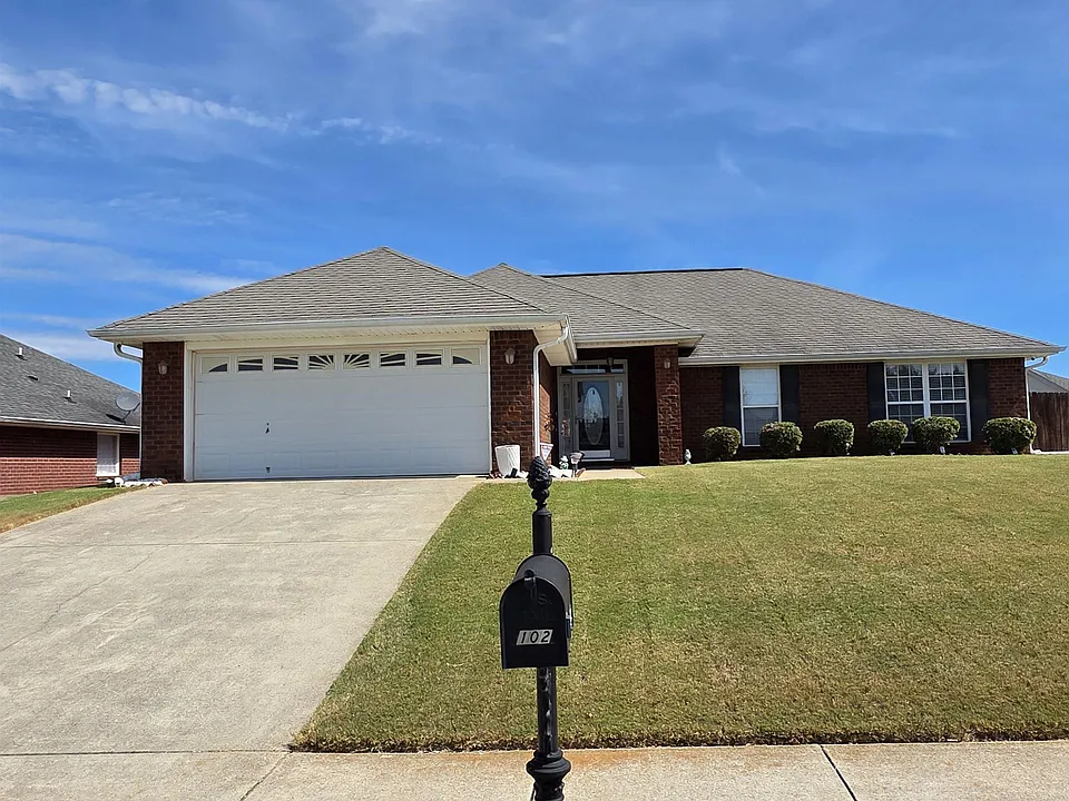 102 Coldsprings Dr