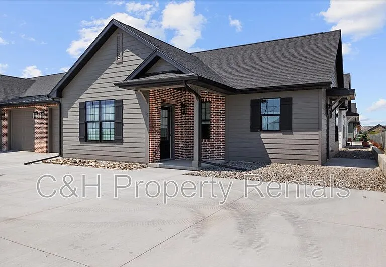 5421 Apple Rose Ln #1 — Photo 2