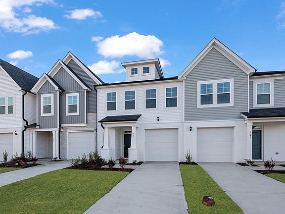 3rd image of 527 Eversden Dr