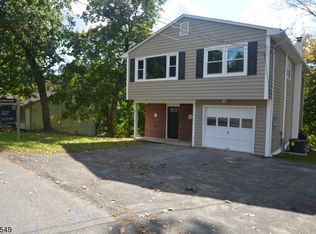 22 Maple Ter, Stanhope, NJ 07874