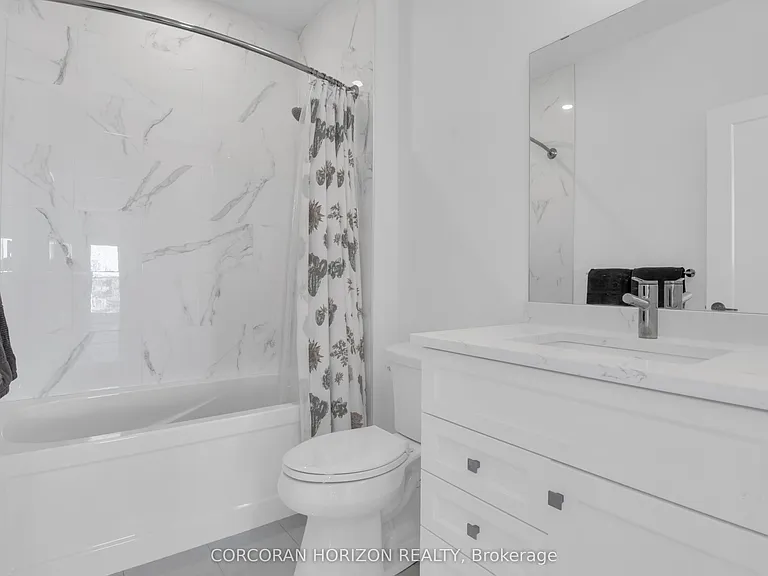 71 Wyndham St S #1105 — Photo 29