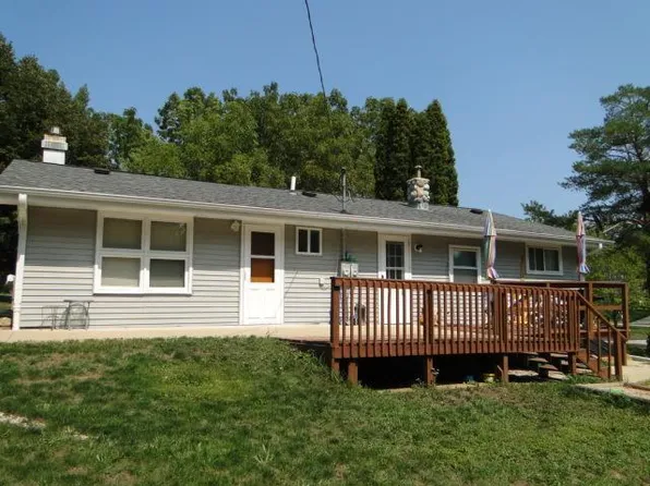 30917 Shady Ln, Waterford, WI 53185