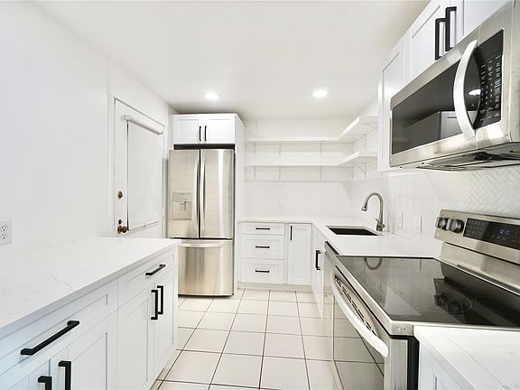 2nd image of 3101 N Country Club Drive #708