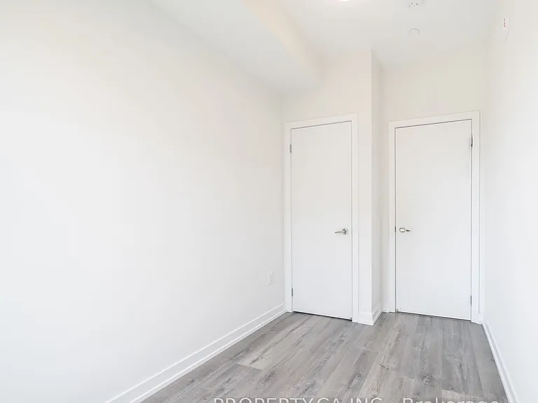 3550 Colonial Dr #16 — Photo 14