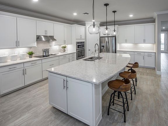 Kitchen with center island