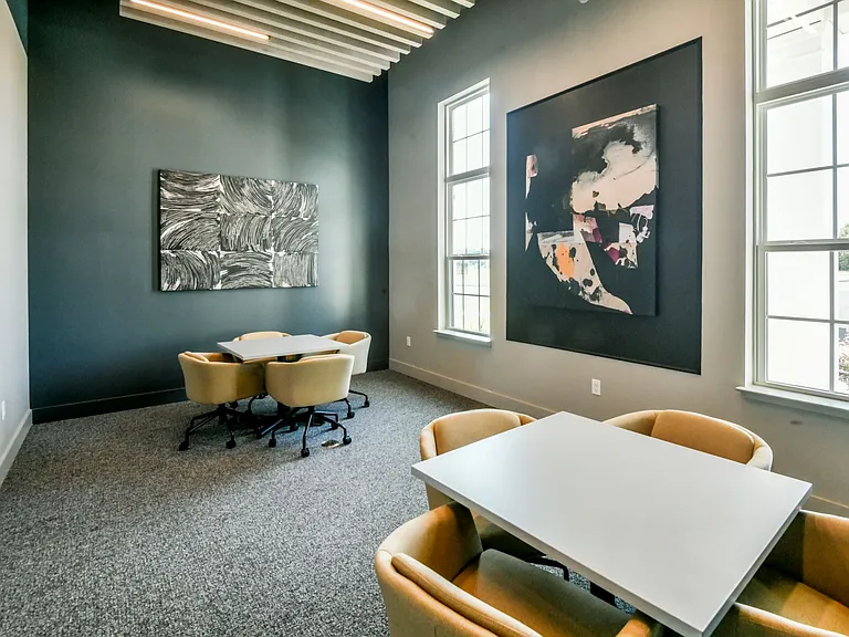 Grays Creek Apartments — Photo 26