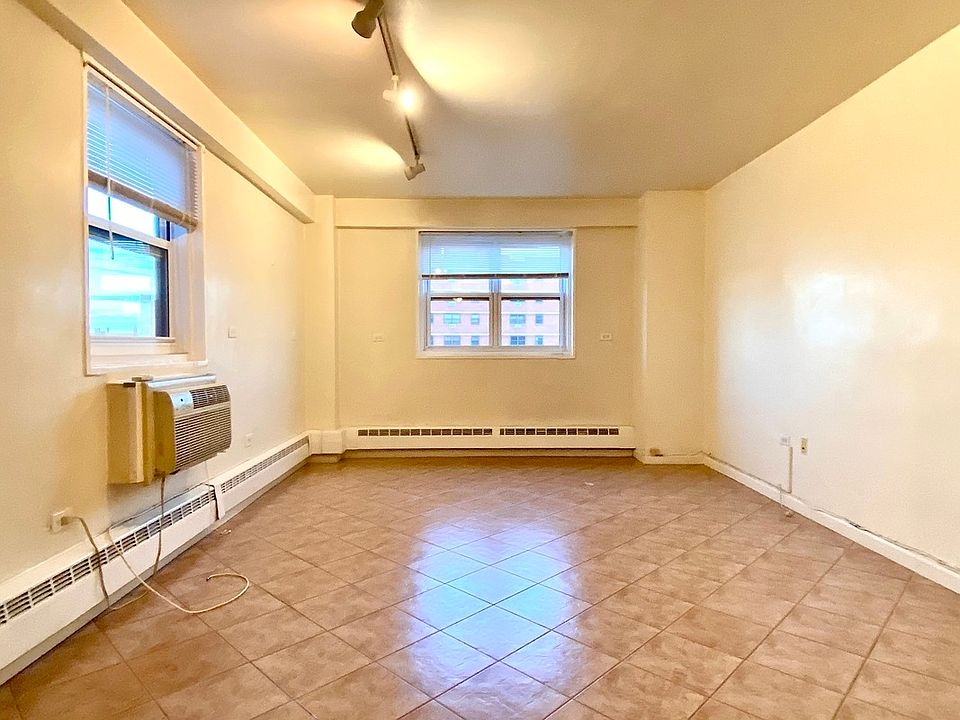 1st image of 191 Willoughby St APT 11F