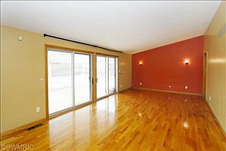 2nd image of 254 Central St