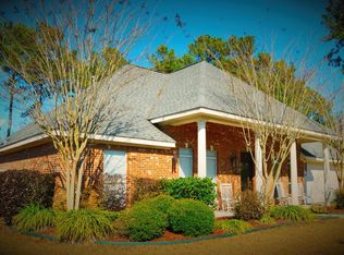 130 Waverly Cir, Hattiesburg, MS 39402
