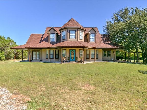 2nd image of 2298 Green Meadow Dr