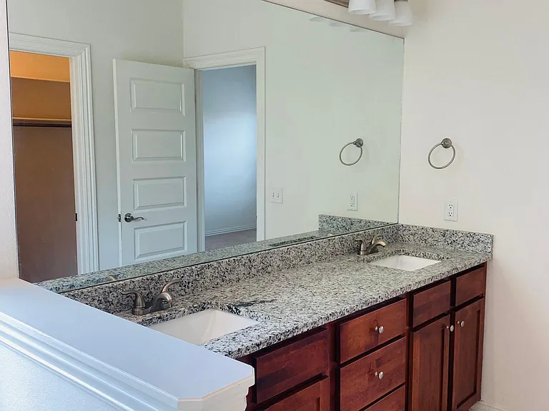 4400 Nativestone St — Photo 8