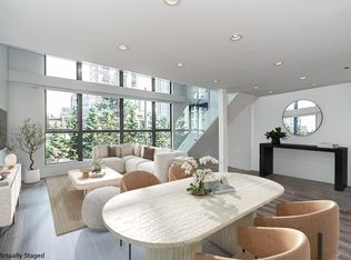 1238 Seymour St #212, Vancouver, BC V6B 6J3