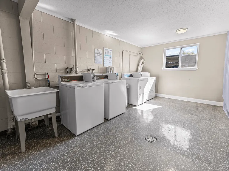Timberbrook Apartments — Photo 26