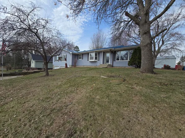 113 W 3rd St, Star Prairie, WI 54026