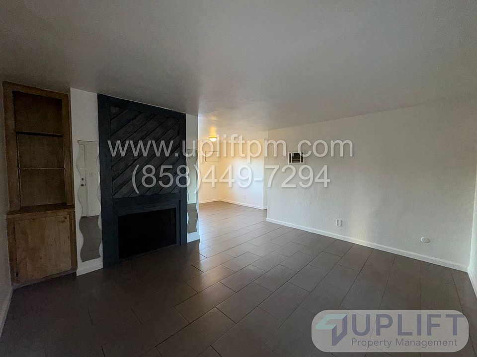 1st image of 3853 Marlborough Ave APT 3
