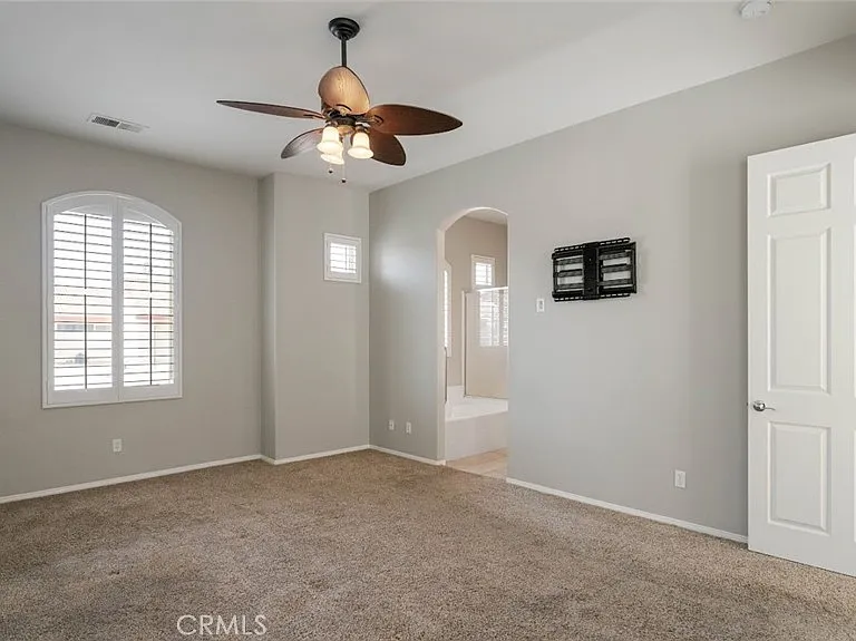49142 Barrymore St — Photo 16