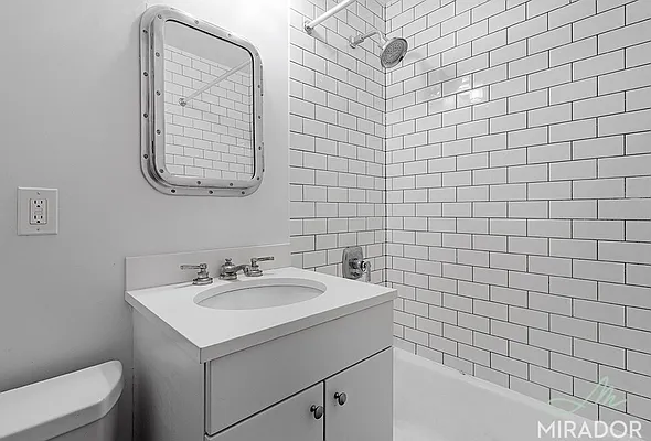 Rented by Mirador Real Estate | media 10