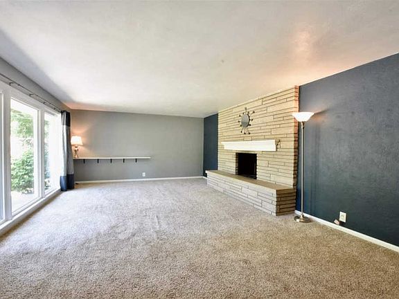 4th image of 3911 N Keenland Ave