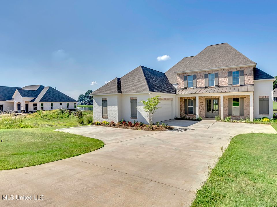 1st image of 107 Katherine Ln