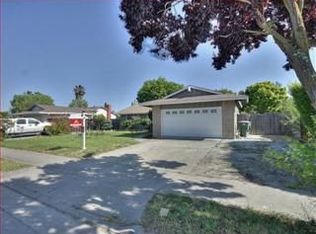 1322 Mantelli Dr, Gilroy, CA