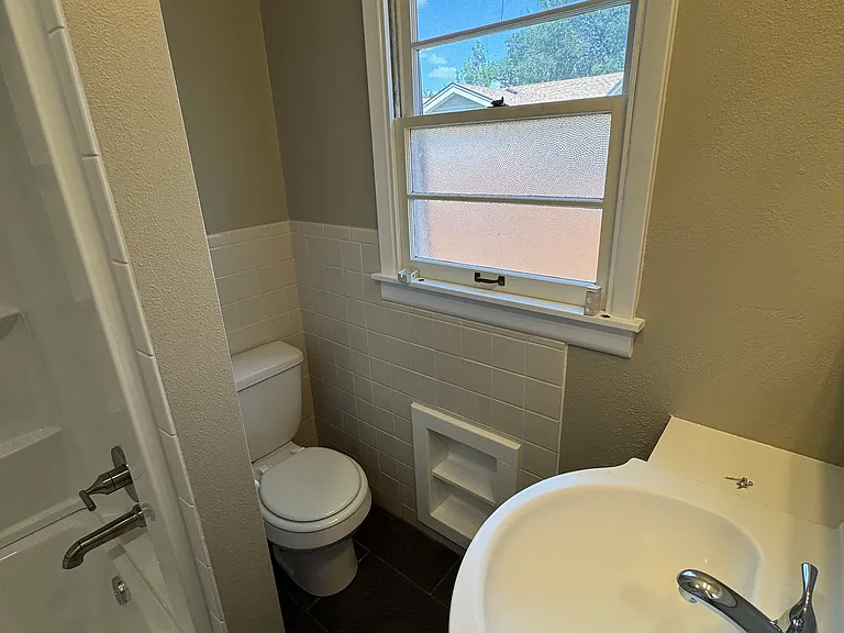 5409 SW 15th Ave #A — Photo 29