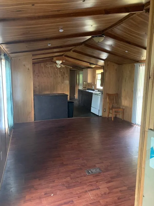 2 bed, 980 sqft, $995 — Photo 2