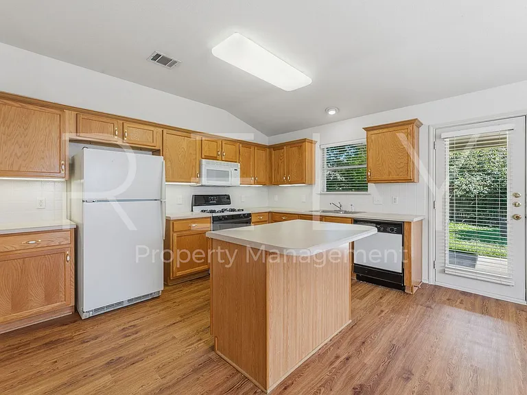 1106 Fossil Cv — Photo 9