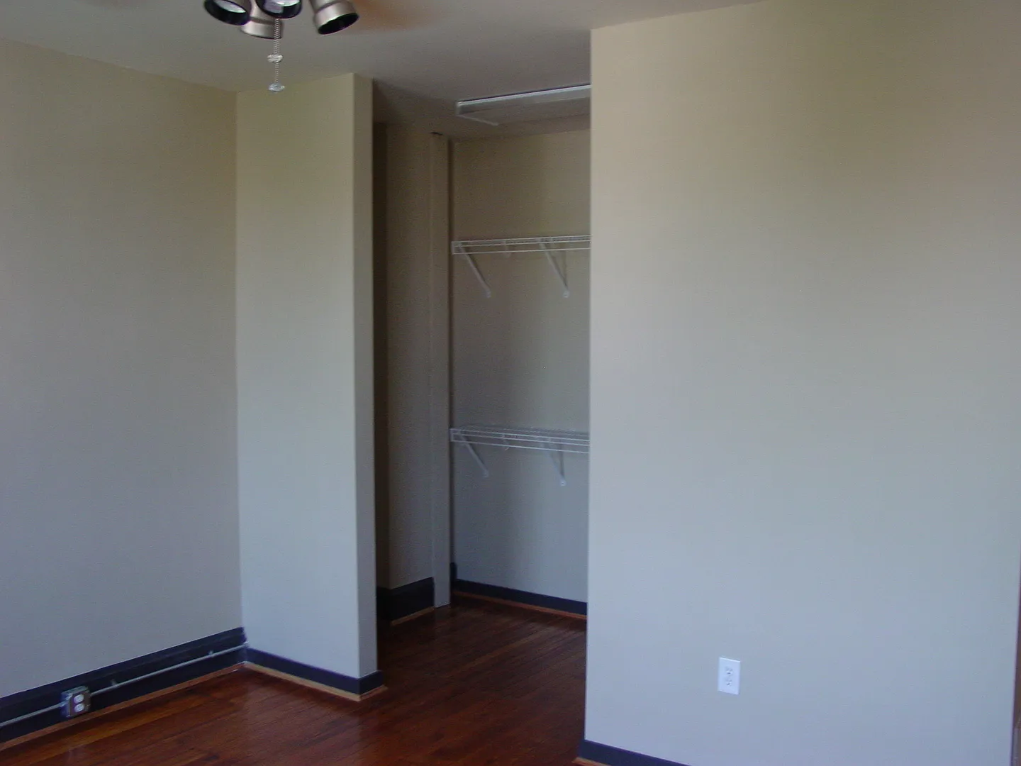 Newport Loft — Photo 4