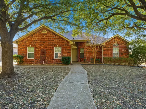 217 Keswick Dr, Hewitt, TX 76643