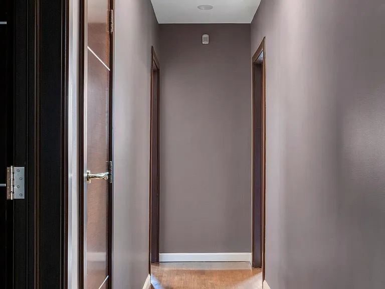 3084 Saint George St — Photo 15