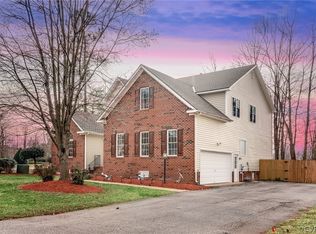 12124 Club Ridge Dr, Chester, VA 23836